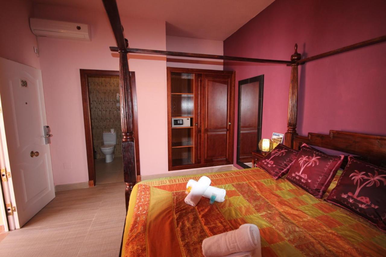 Copacabana Hotel
